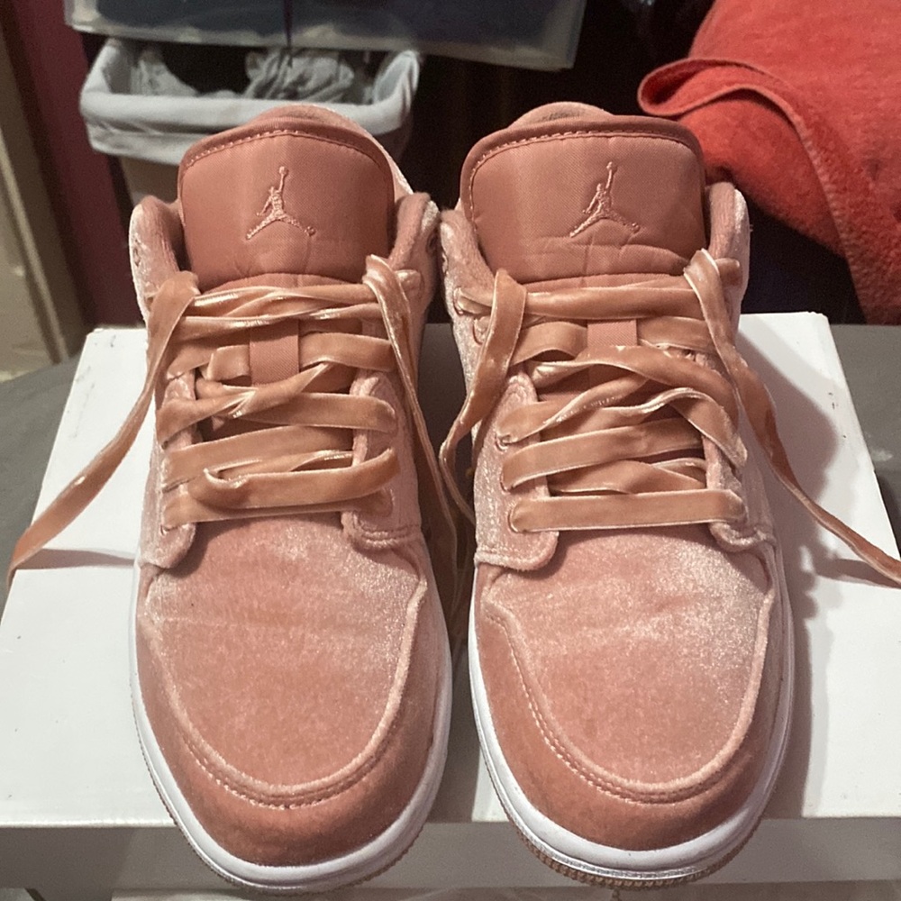 Women air Jordan 1 low